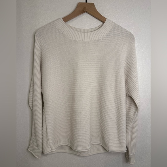 lululemon athletica Sweaters - Lululemon Silk Blend Cable Pullover Crewneck Sweater Small